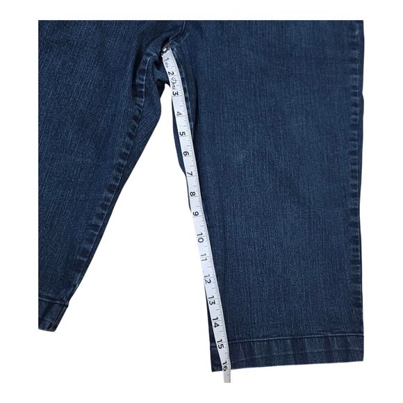 St Johns Bay Capris Womens 16P Denim Cotton Blend Comfy And Stylish - Picture 6 of 10